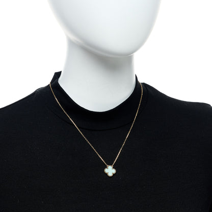 Van Cleef & Arpels 18K Yellow Gold Malachite Vintage Alhambra Pendant Necklace 2 of 6