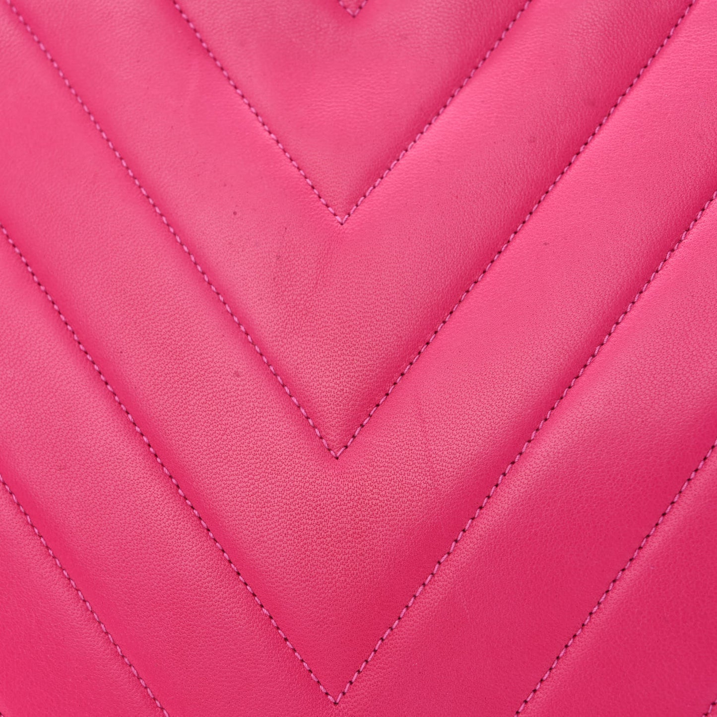Lambskin Chevron Quilted Shoulder Bag Pink