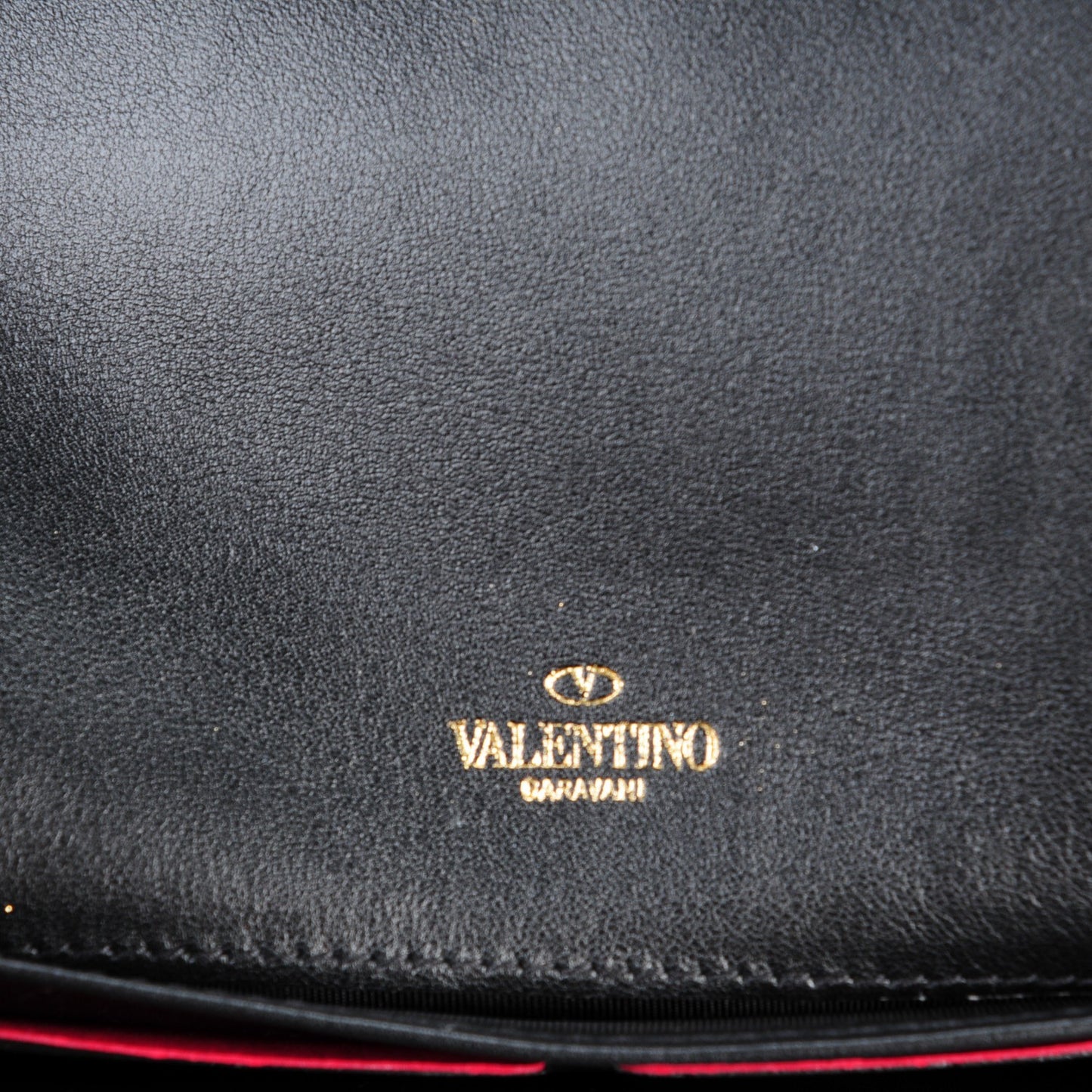 Vitello Rockstud Flap Wallet On Chain Ivory Black