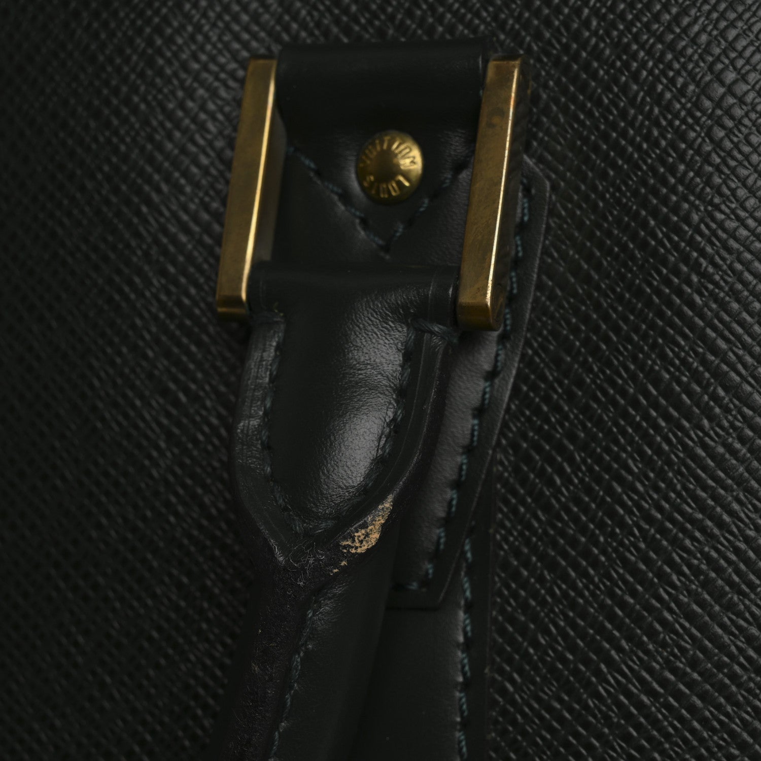 Louis Vuitton Taiga Helanga 1 Poche Epicea 15 of 18