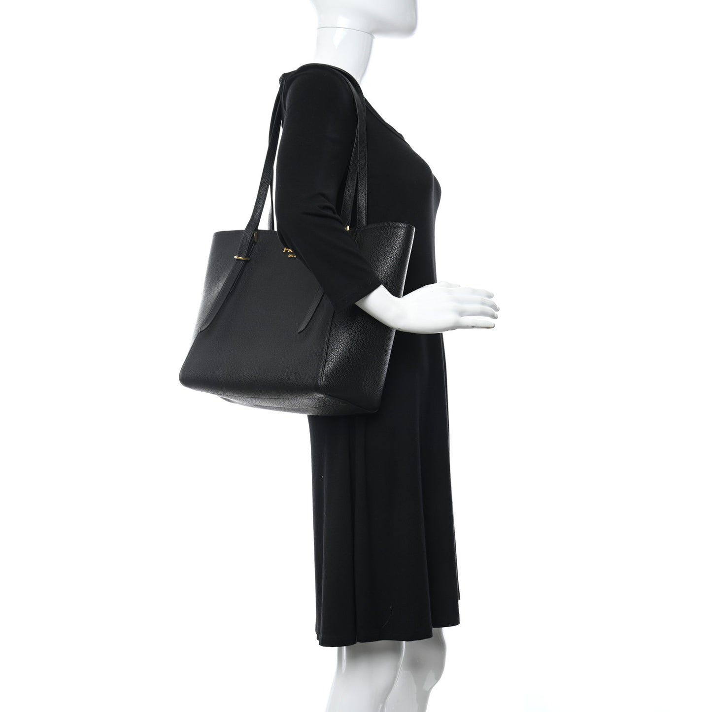 Vitello Daino Tote Black