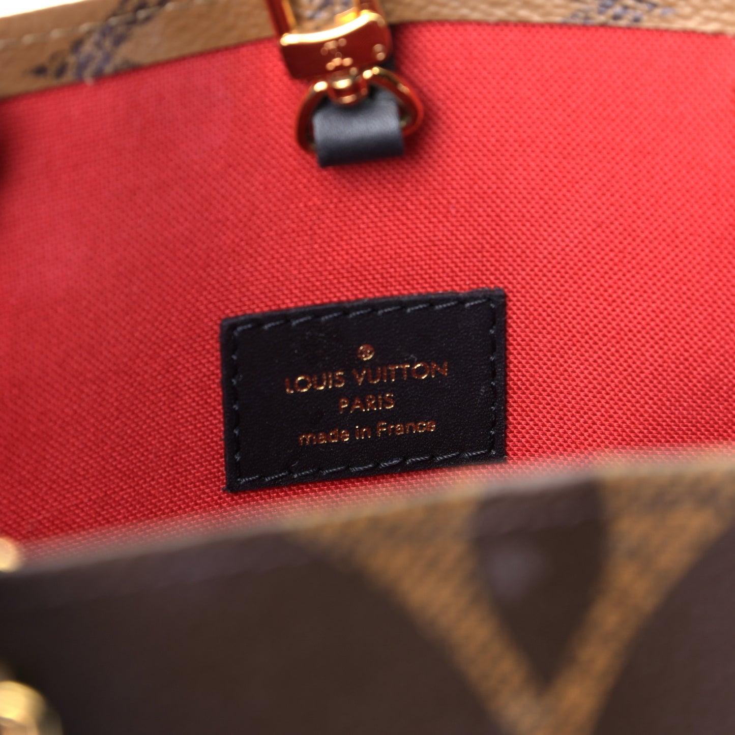 Reverse Monogram Giant Onthego MM