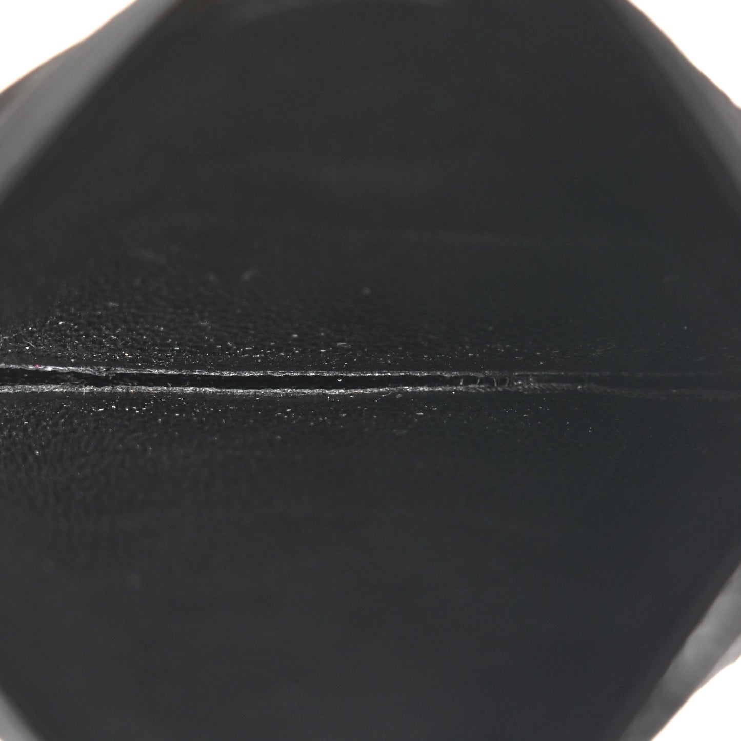 Grain De Poudre Matelasse Chevron Monogram Credit Card Case Black