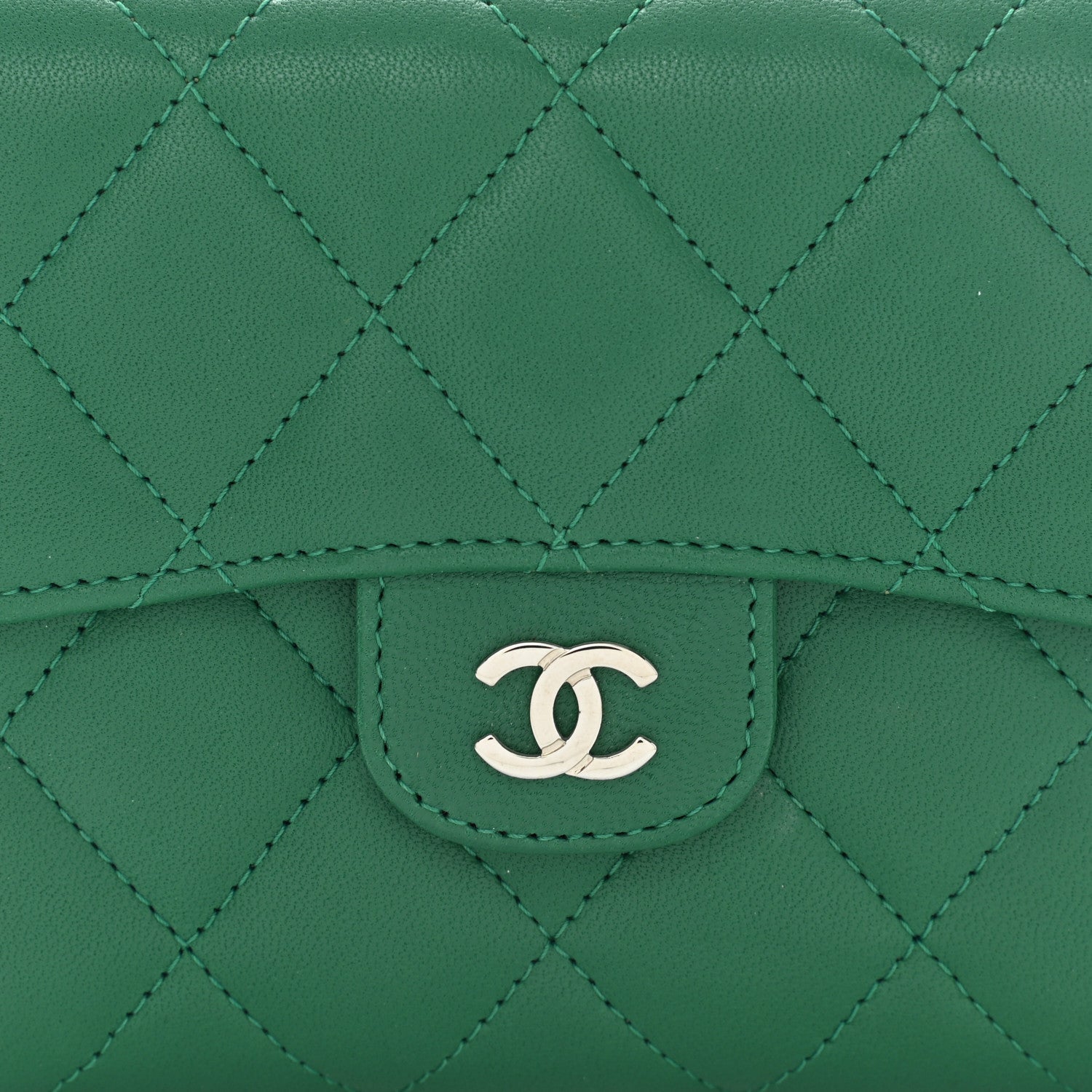 Chanel Lambskin Quilted Compact Flap Wallet Green 9 of 11