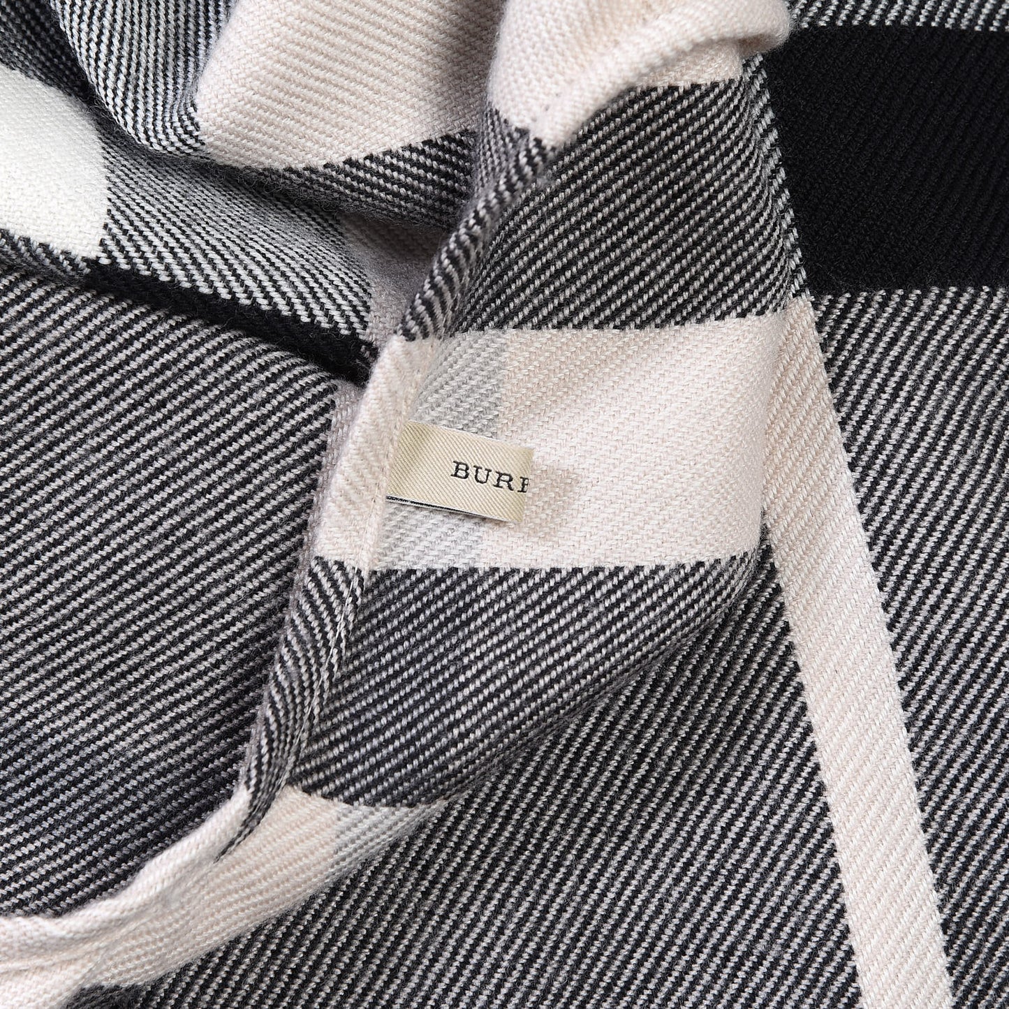 Merino Wool House Check Collette Cape Scarf Black