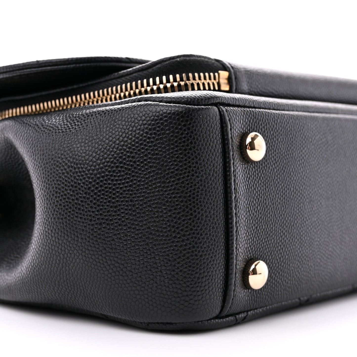 Caviar Quilted Medium Business Affinity Flap Black