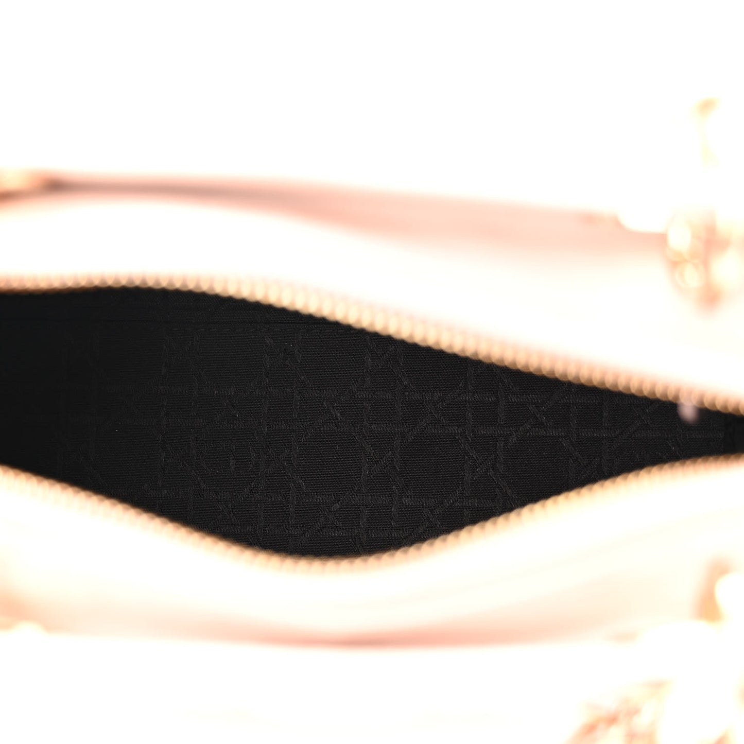 Lambskin Cannage Medium Lady Dior Light Pink