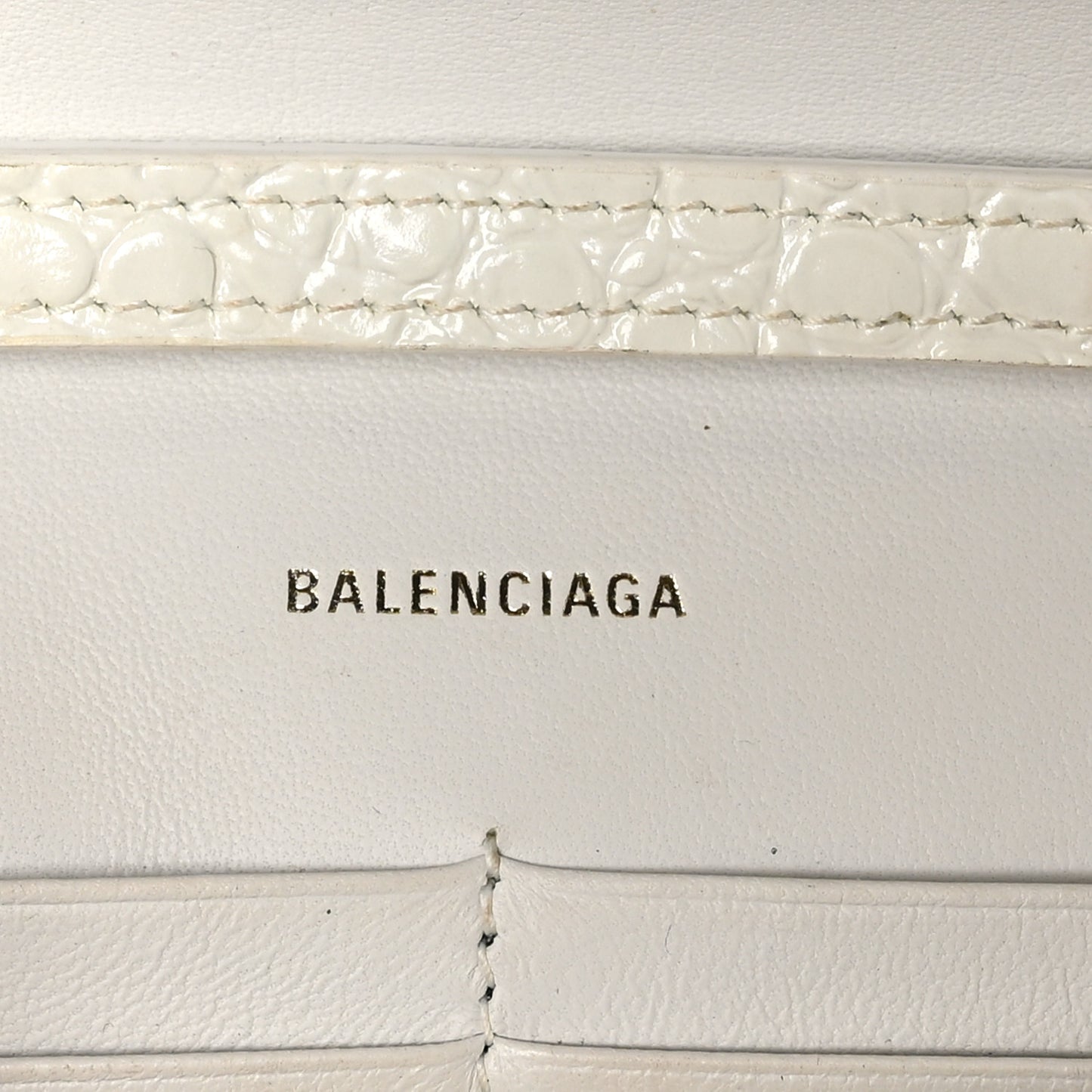 Shiny Calfskin Crocodile Embossed Hourglass Chain Bag White