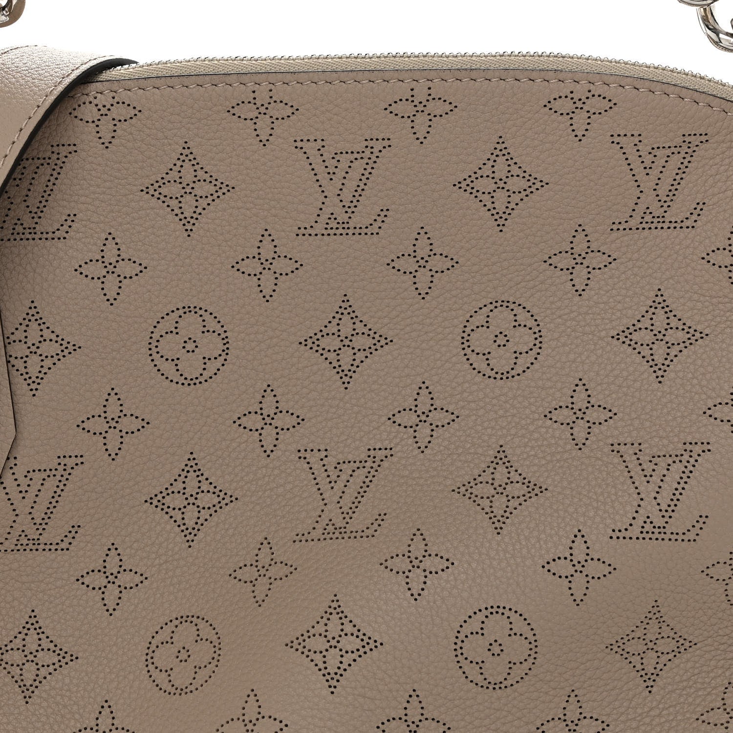 Louis Vuitton LOUIS VUITTON Mahina Babylone Chain BB Galet 8 of 10