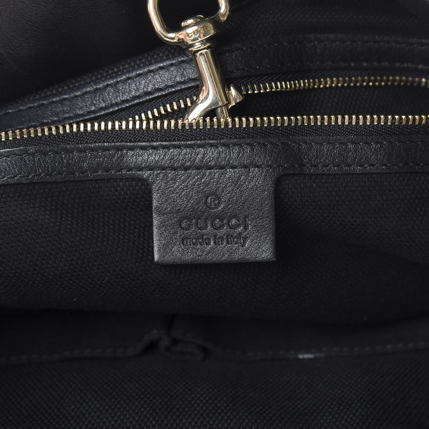 Patent Medium Soho Chain Shoulder Bag Black