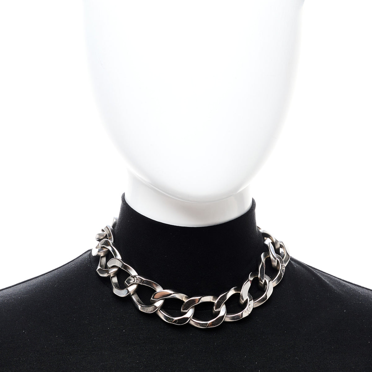 Chanel Chain Link CC Choker Necklace Silver 2 of 4