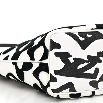 Louis Vuitton X UF Tufted Monogram Tufted Cabas White Black 9 of 10