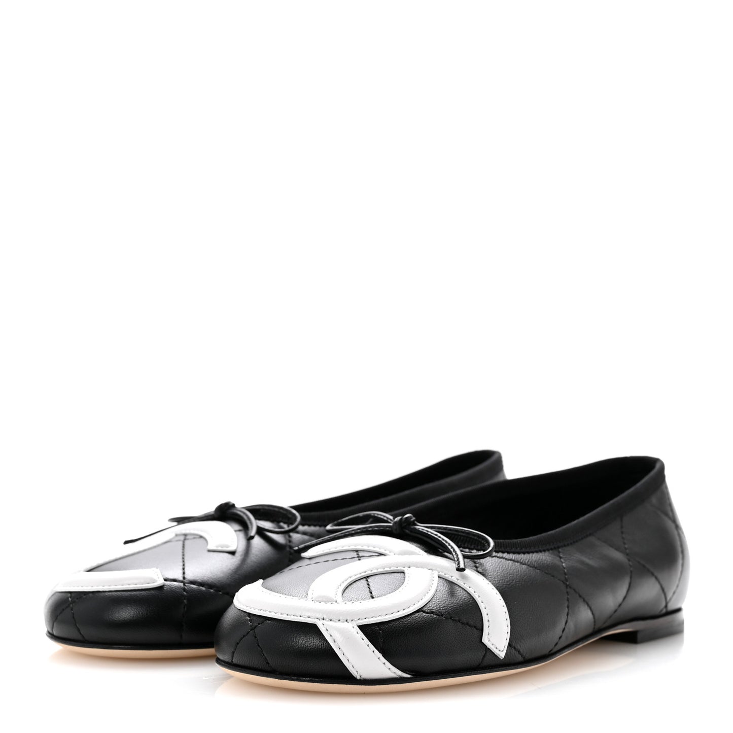 Lambskin Quilted CC Cambon Ballet Flats 36 Black White