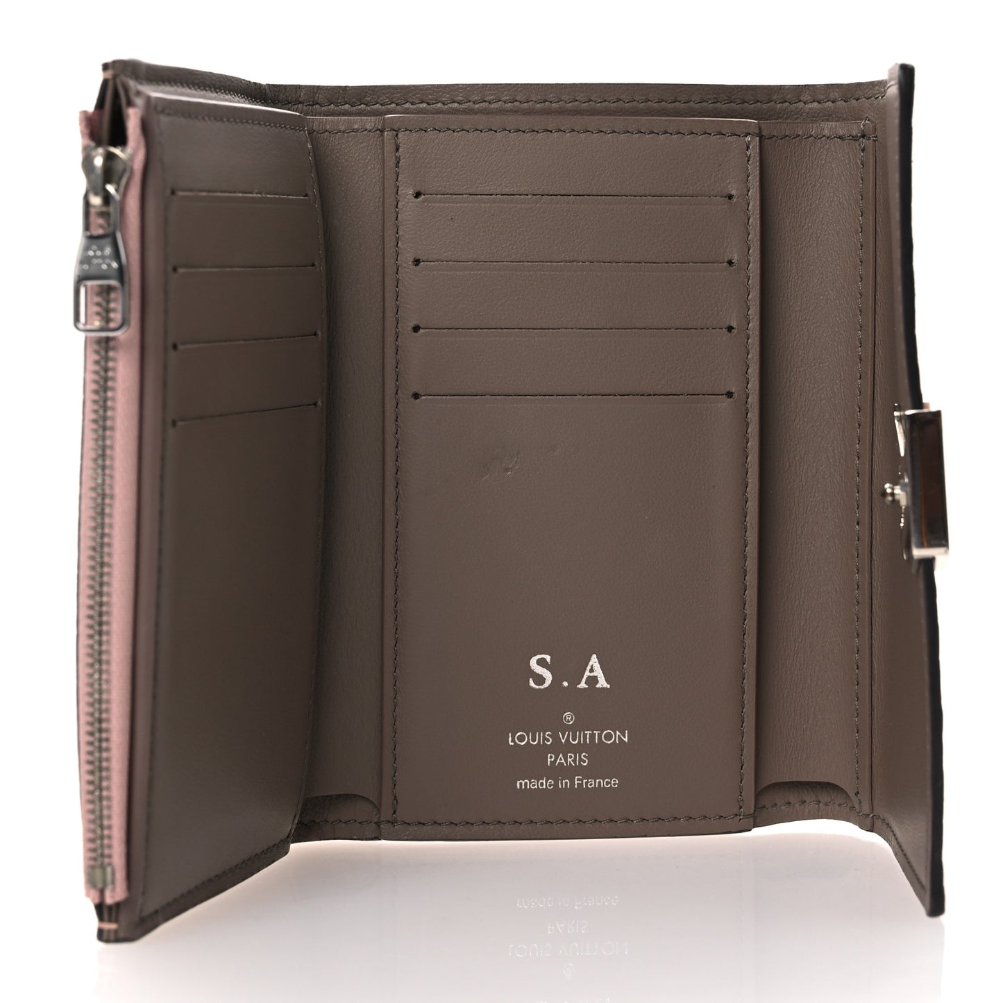 Taurillon Capucines Compact Wallet Magnolia