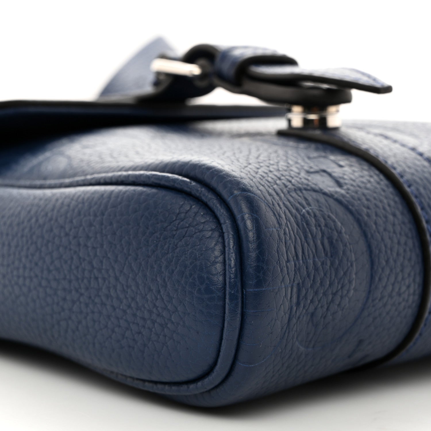 Gucci Piuma Calfskin Jumbo GG Embossed Messenger Bag Blue 9 of 10