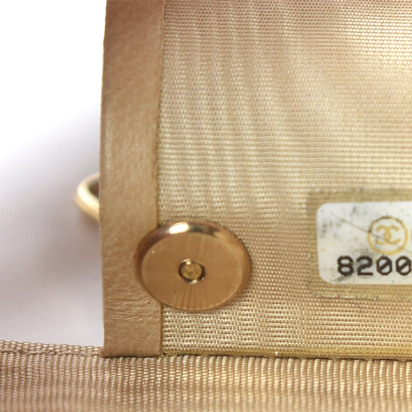 Caviar Timeless CC 6 Key Holder Case Beige Clair