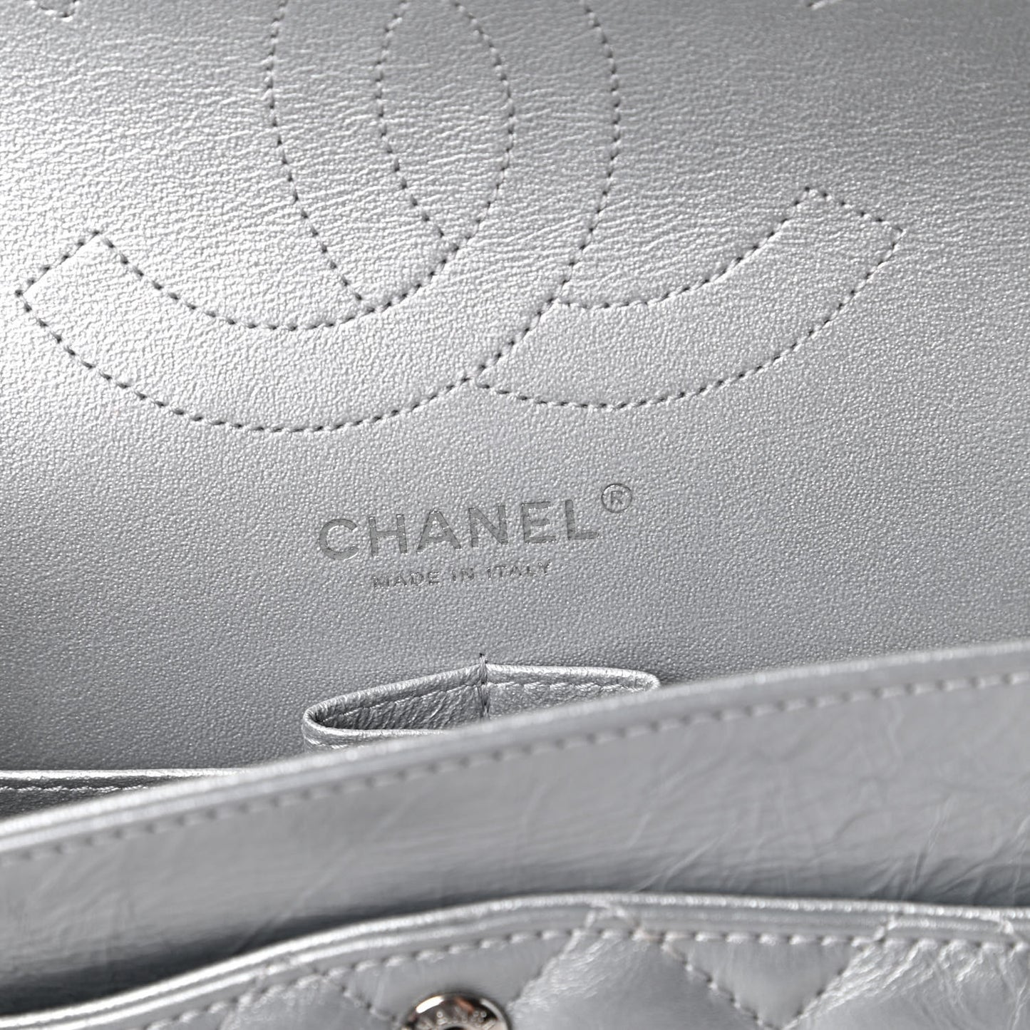 Metallic Aged Calfskin 2.55 Reissue 225 Flap Silver