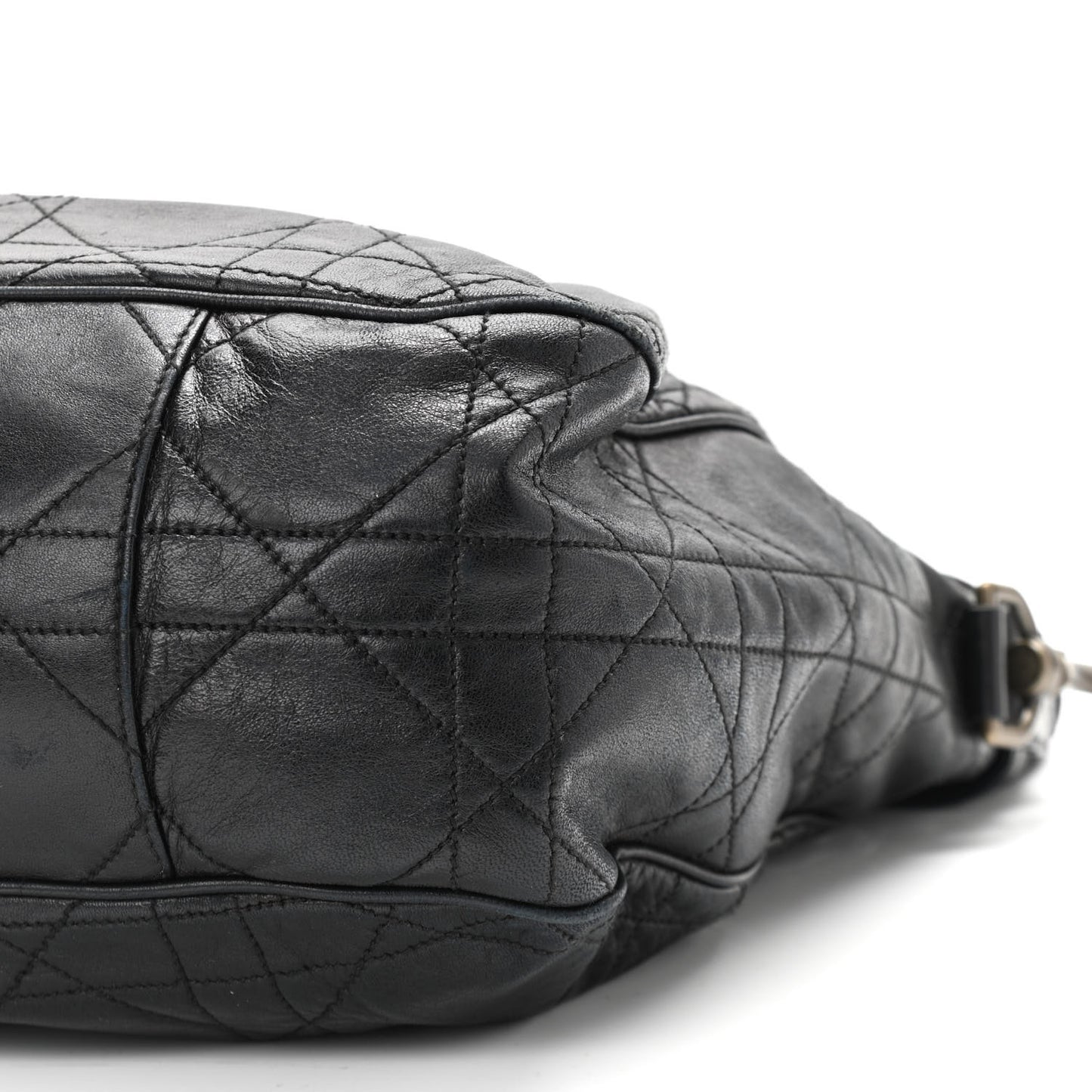 Lambskin Cannage Drawstring Bag Black