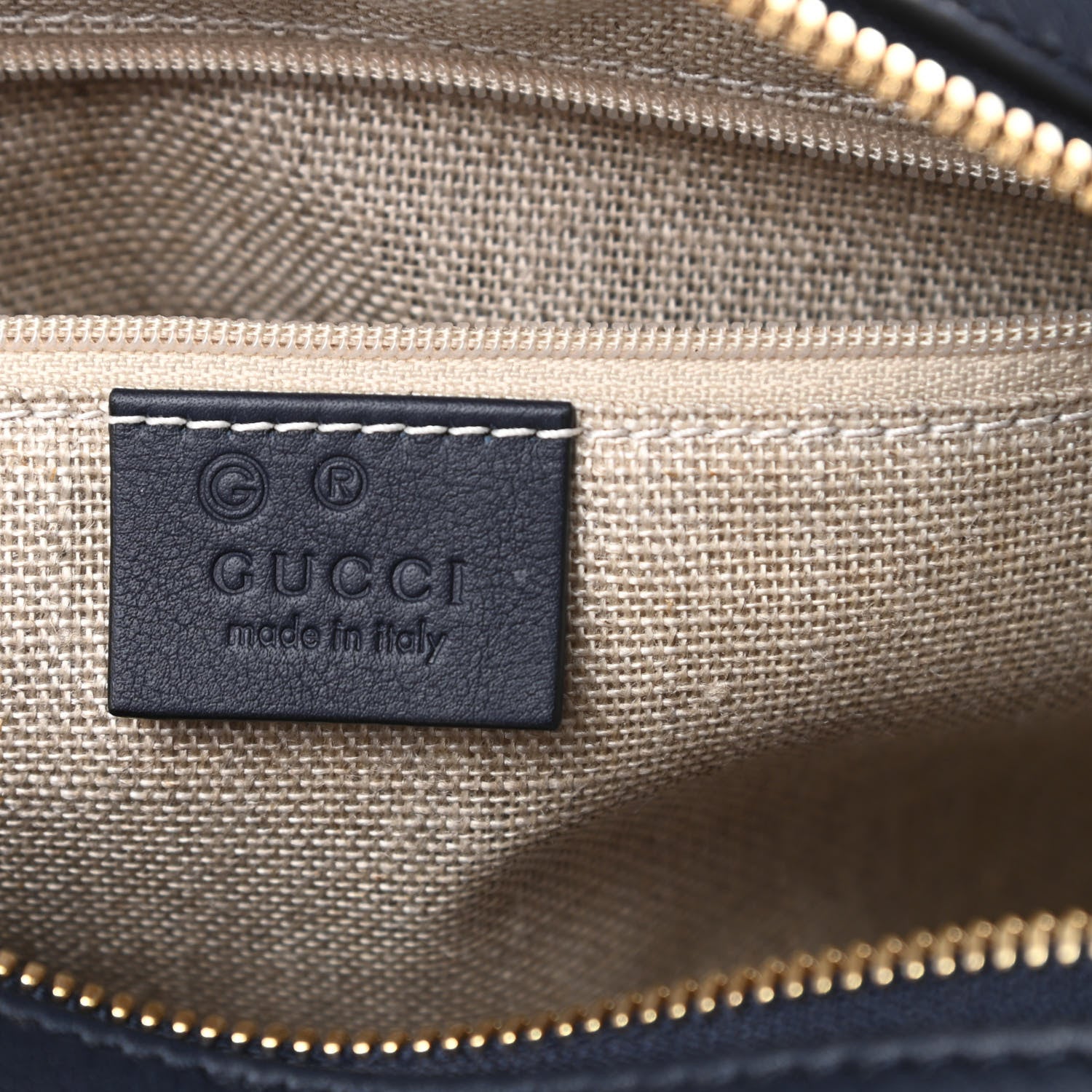 Gucci Microguccissima Medium Crossbody Bag Blue 6 of 10