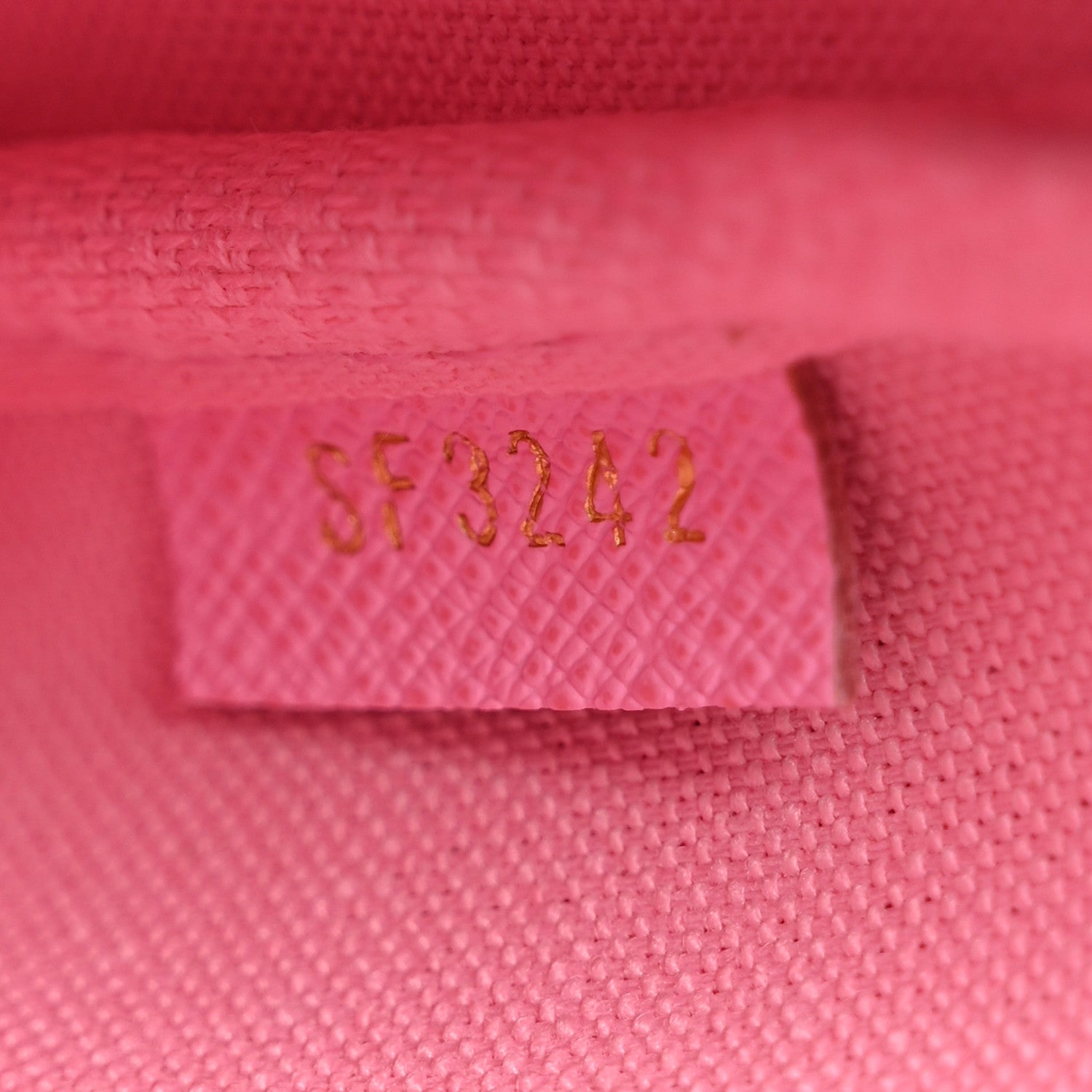 Louis Vuitton Monogram 2022 Christmas Animation Paris Mini Pochette Accessories Pink 7 of 9