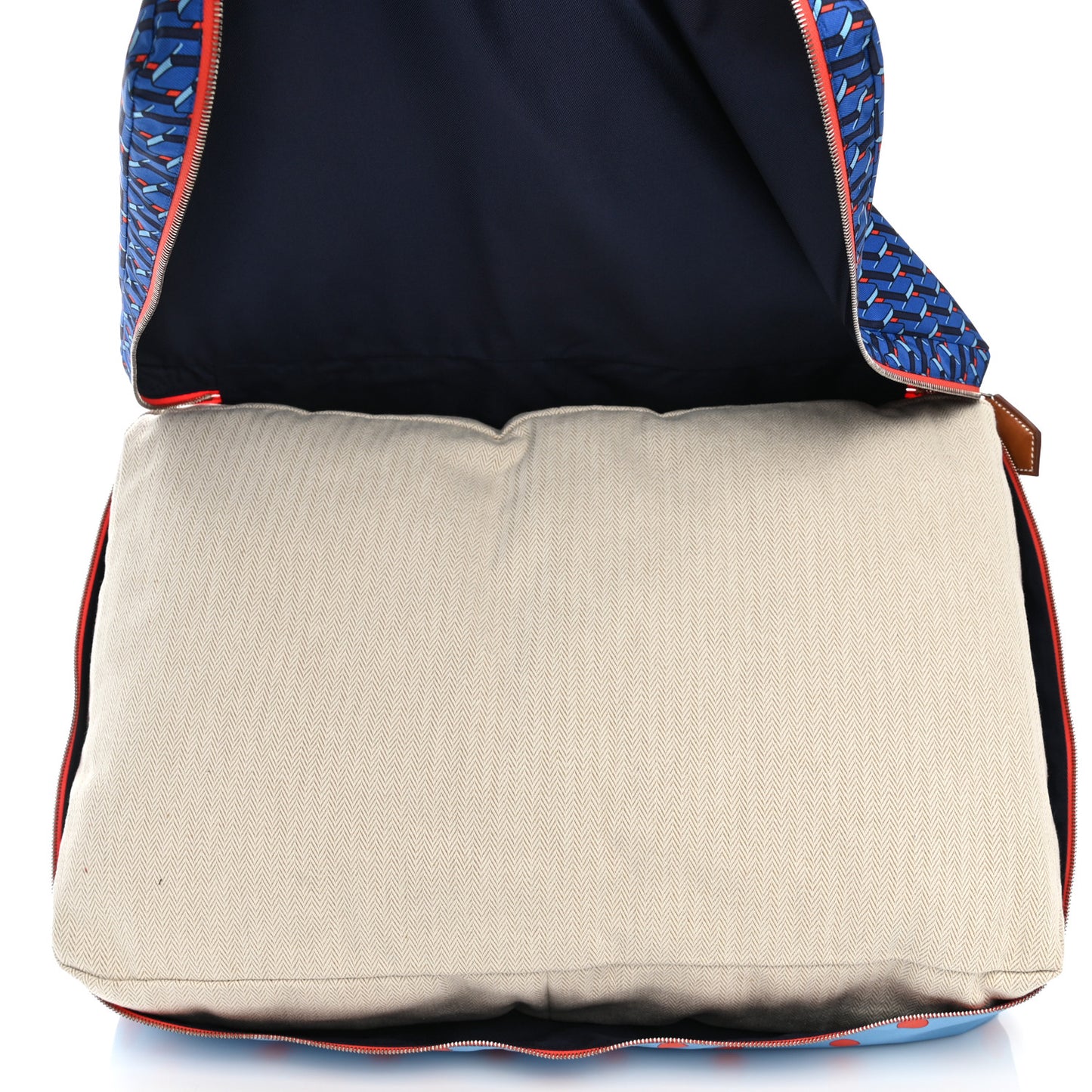 Silk Travelsilk Cube MM
