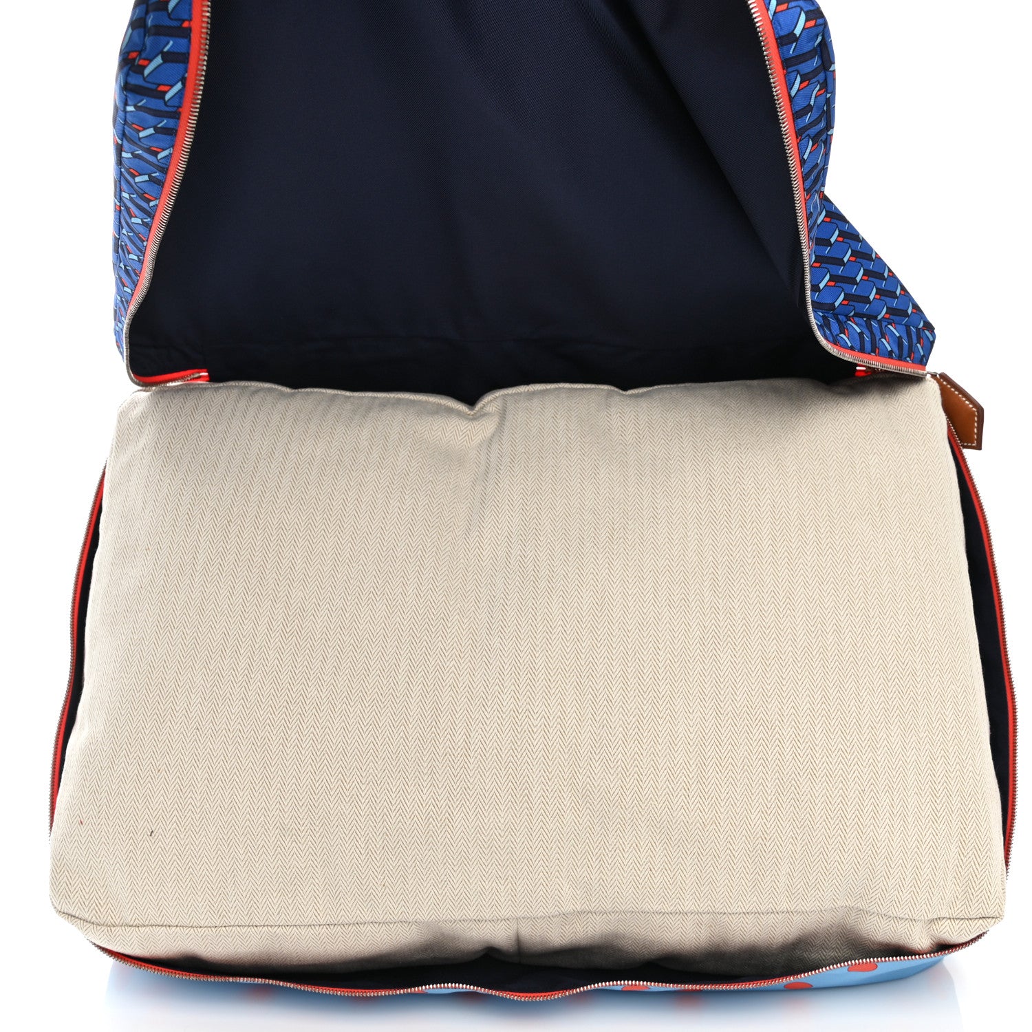 Hermes Silk Travelsilk Cube MM 5 of 9