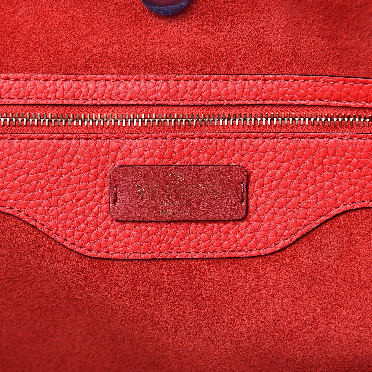 Valentino Garavani Grained Calfskin Rockstud Shoulder Tote Rouge Pur 6 of 11