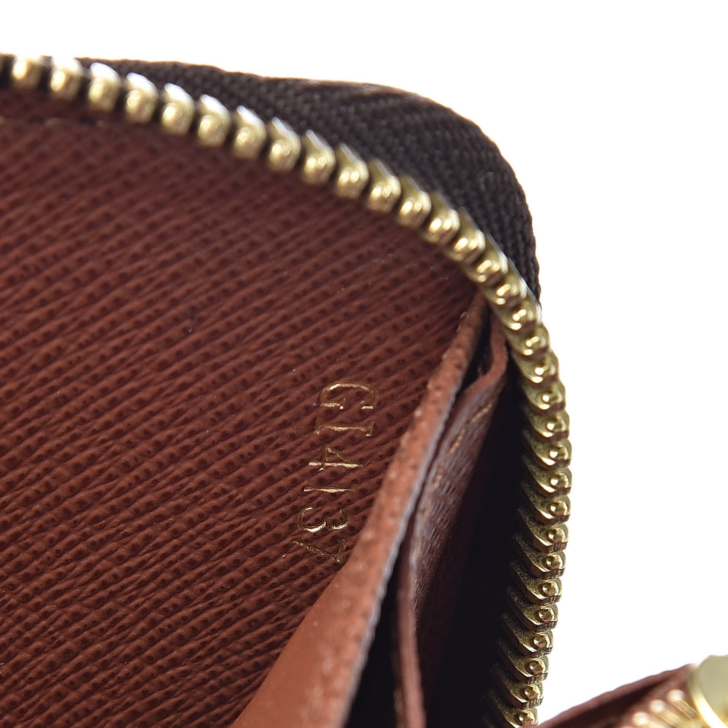Louis Vuitton Monogram Zippy Wallet 7 of 8