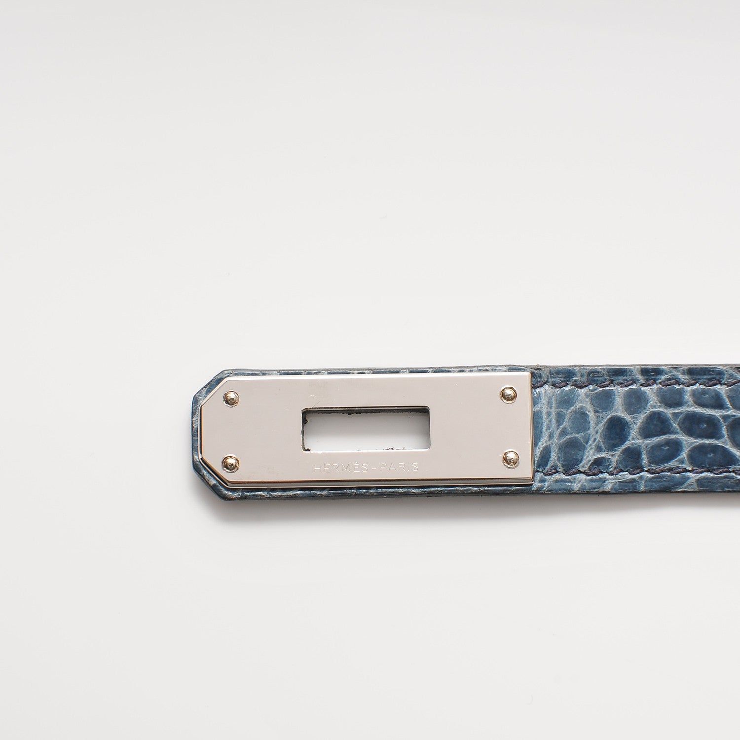 Hermes Shiny Niloticus Crocodile Kelly Cut Pochette Blue Jean 20 of 38