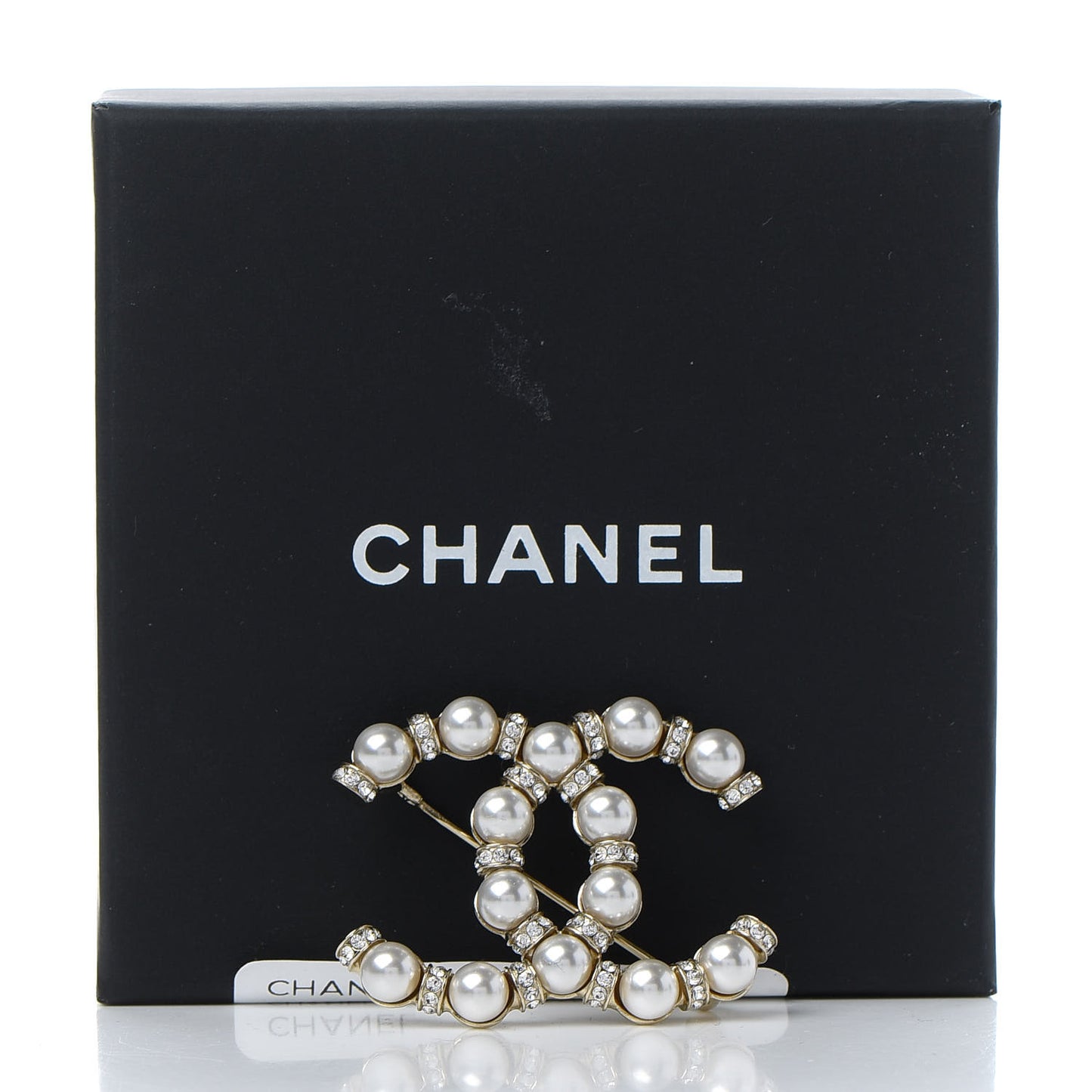Pearl Crystal Nefertiti CC Brooch Gold