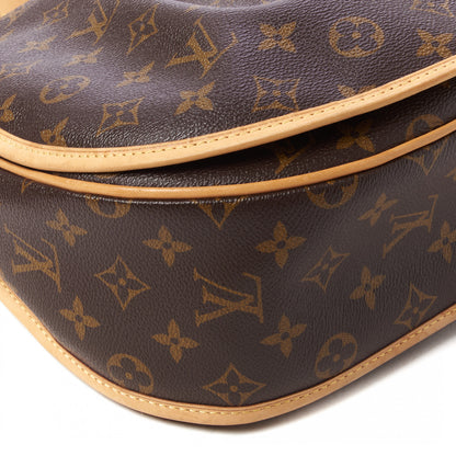 Louis Vuitton Monogram Menilmontant MM 6 of 9