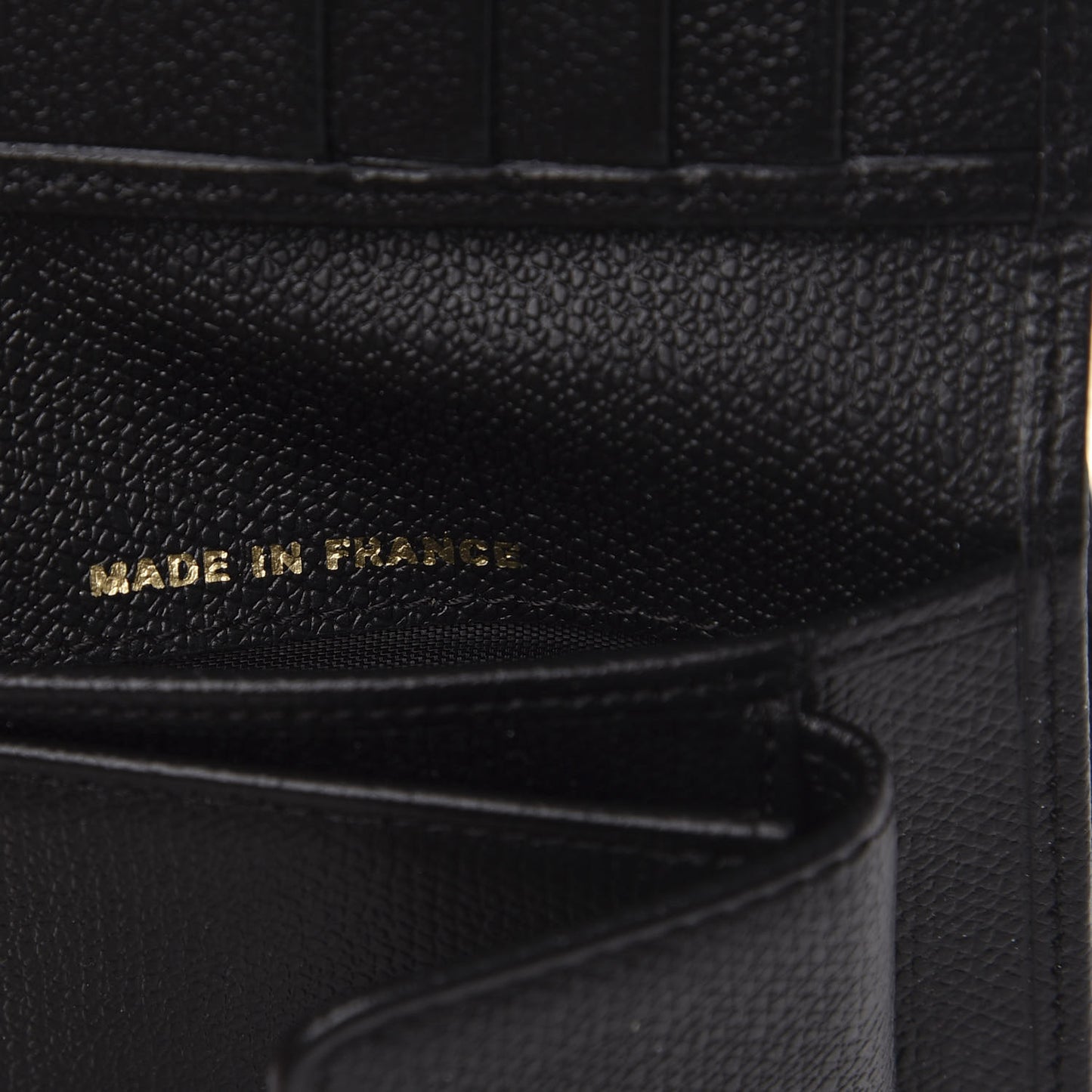 Grained Calfskin CC Button Bi-Fold Wallet Black