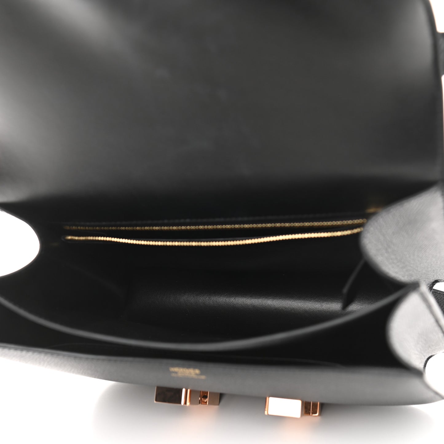 Epsom Constance 24 Black