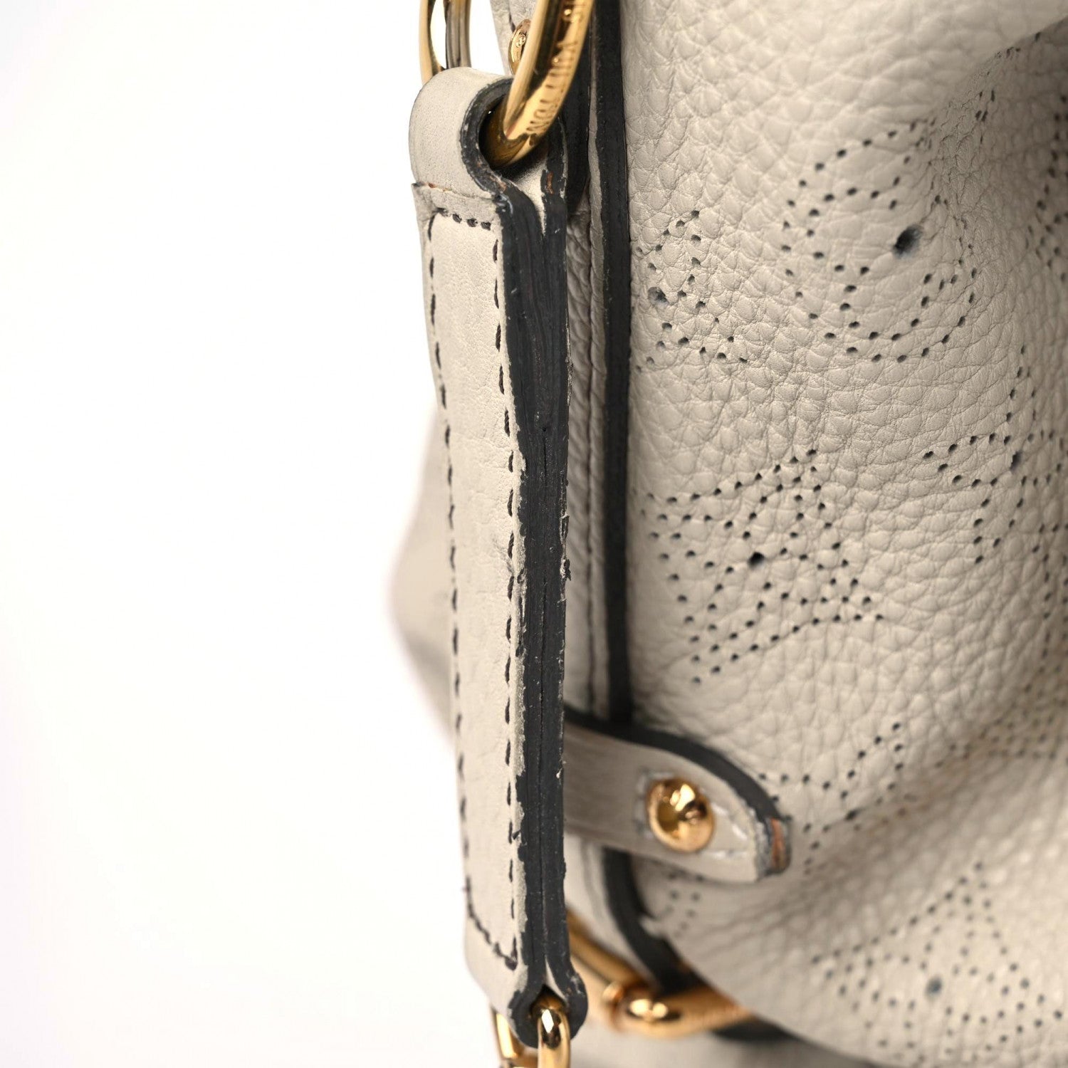 Louis Vuitton Mahina XL Ivory 26 of 29