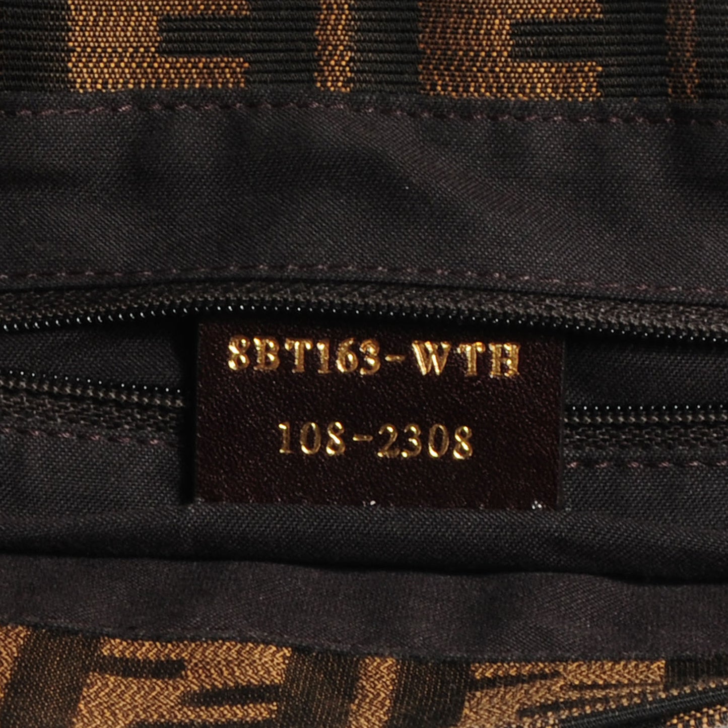 Zucca Patent Large Mia Shoulder Flap Tobacco