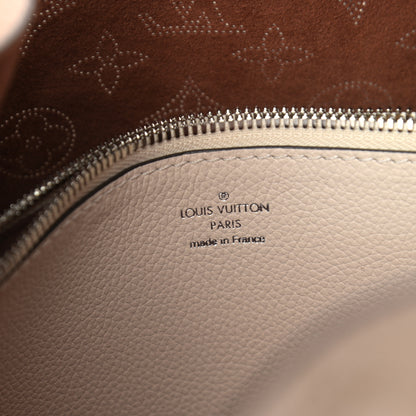 Louis Vuitton Mahina Muria Creme 6 of 9