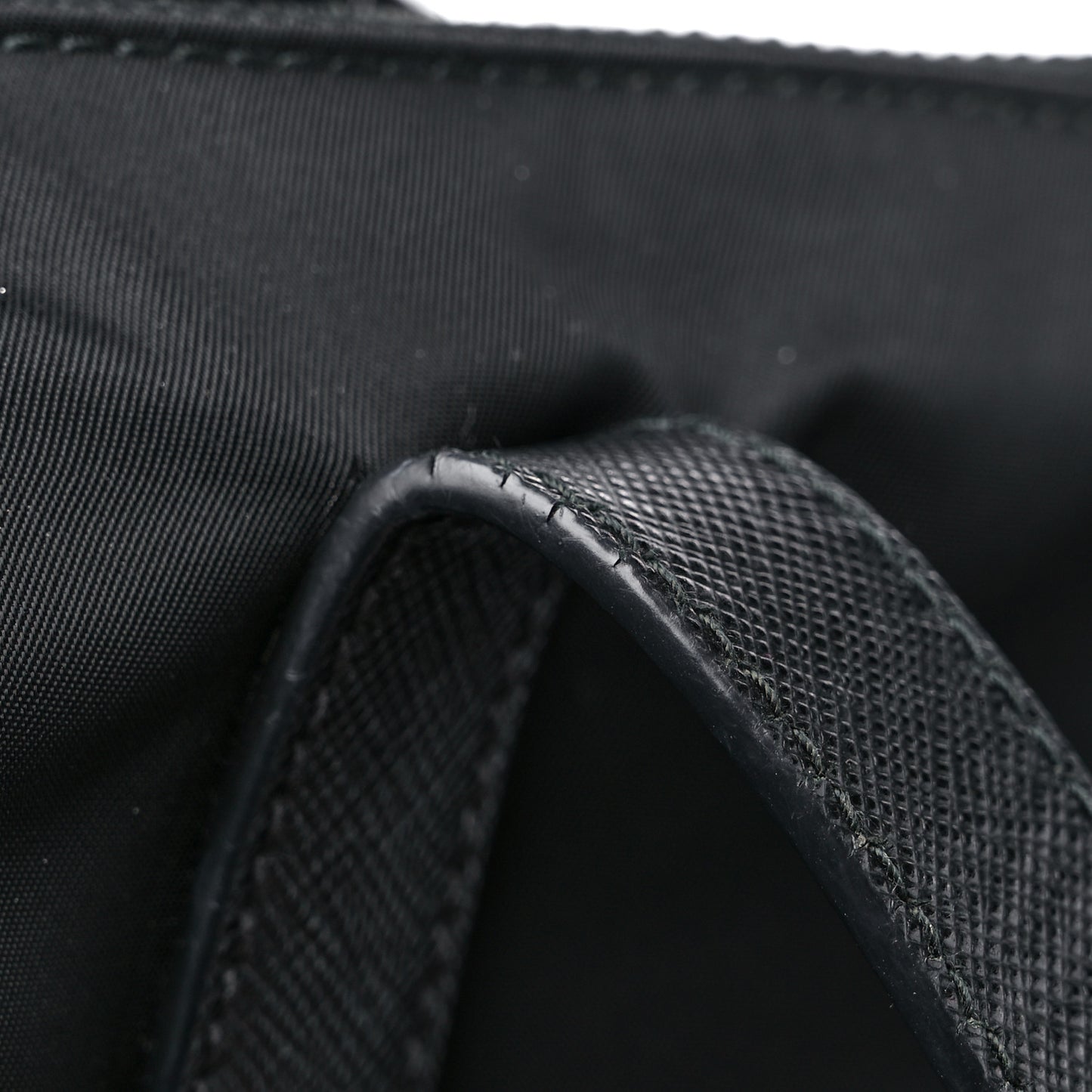 Tessuto Nylon Vela Saffiano Tote Black
