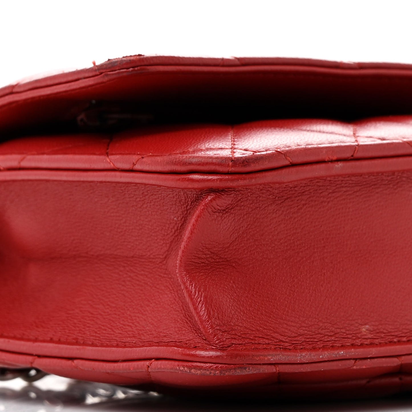 Lambskin Quilted Wallet On Chain WOC Red