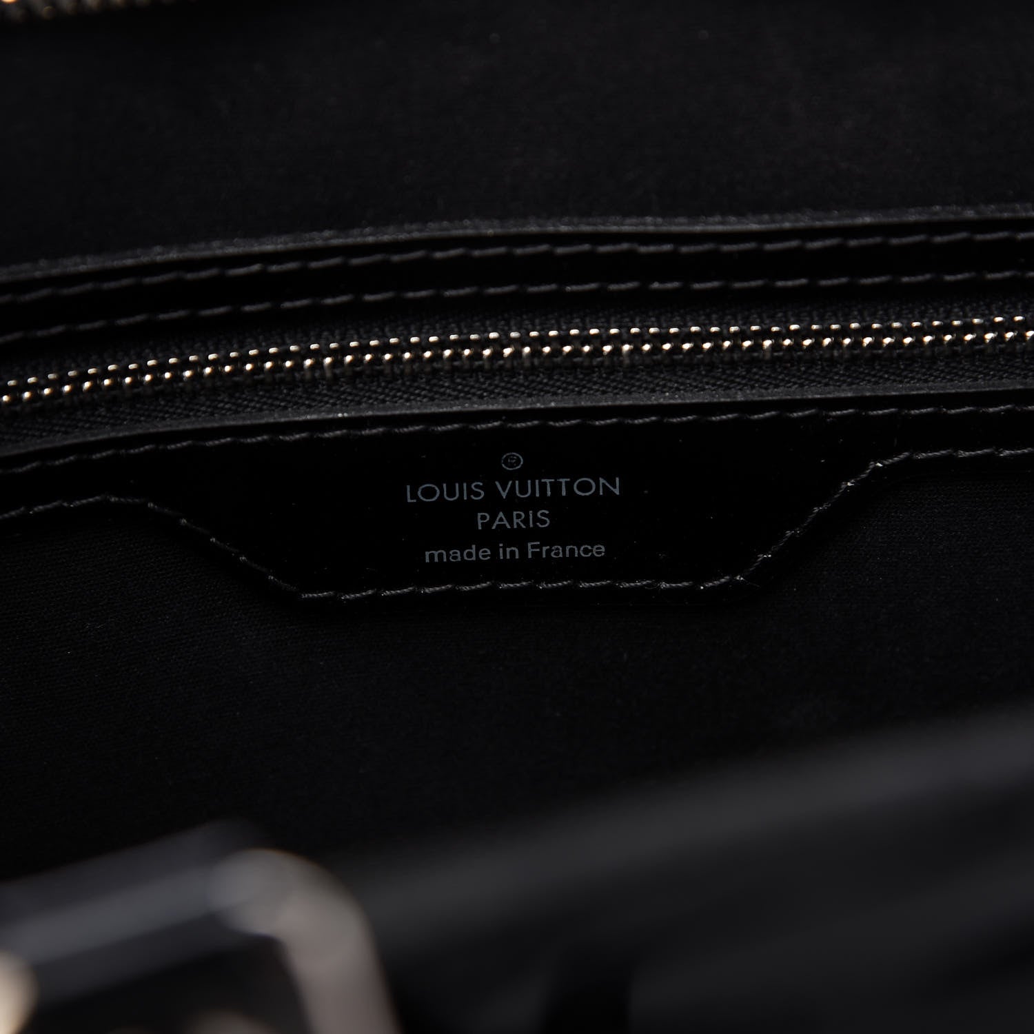 Louis Vuitton Electric Epi Brea MM Black 8 of 10