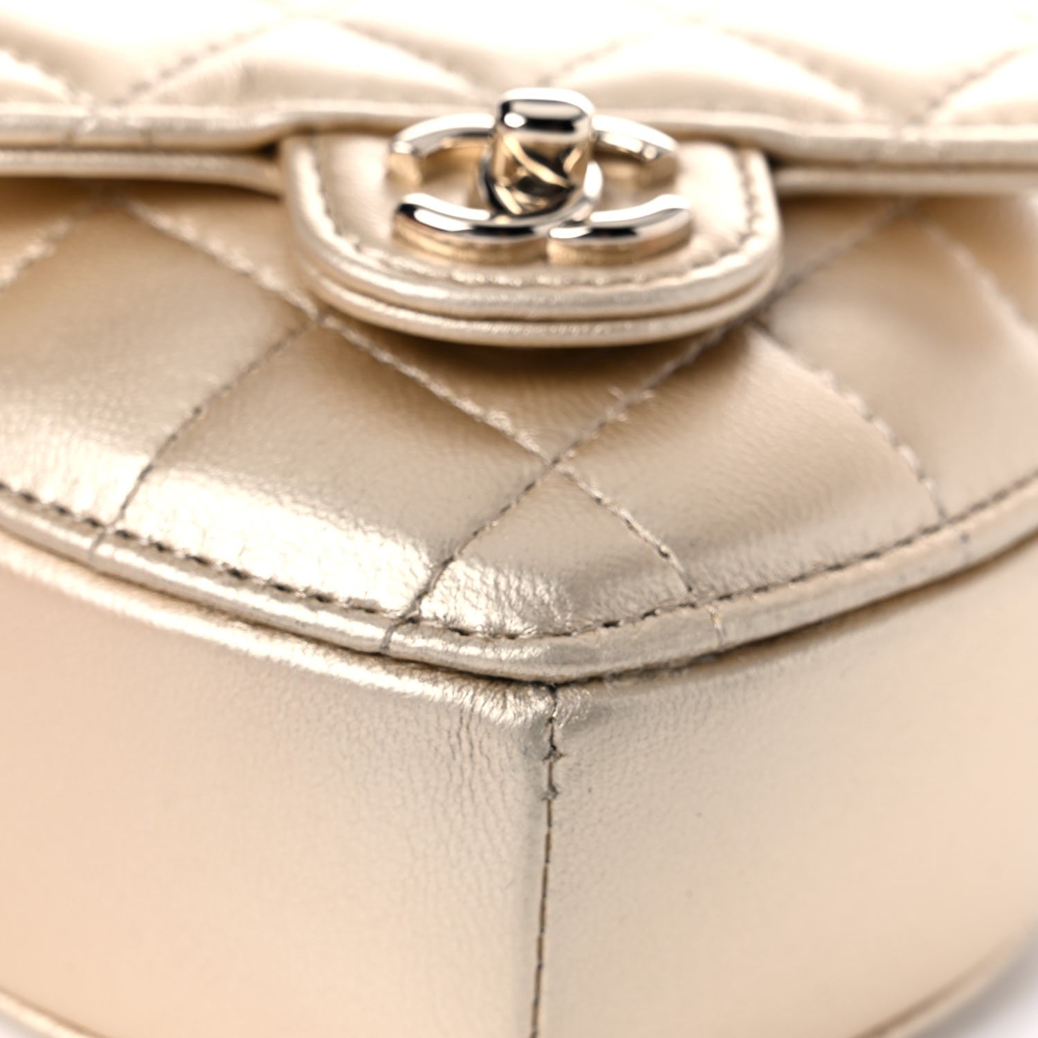 Chanel Metallic Lambskin Quilted CC In Love Heart Waist Belt Bag With Chain Gold 9 of 11