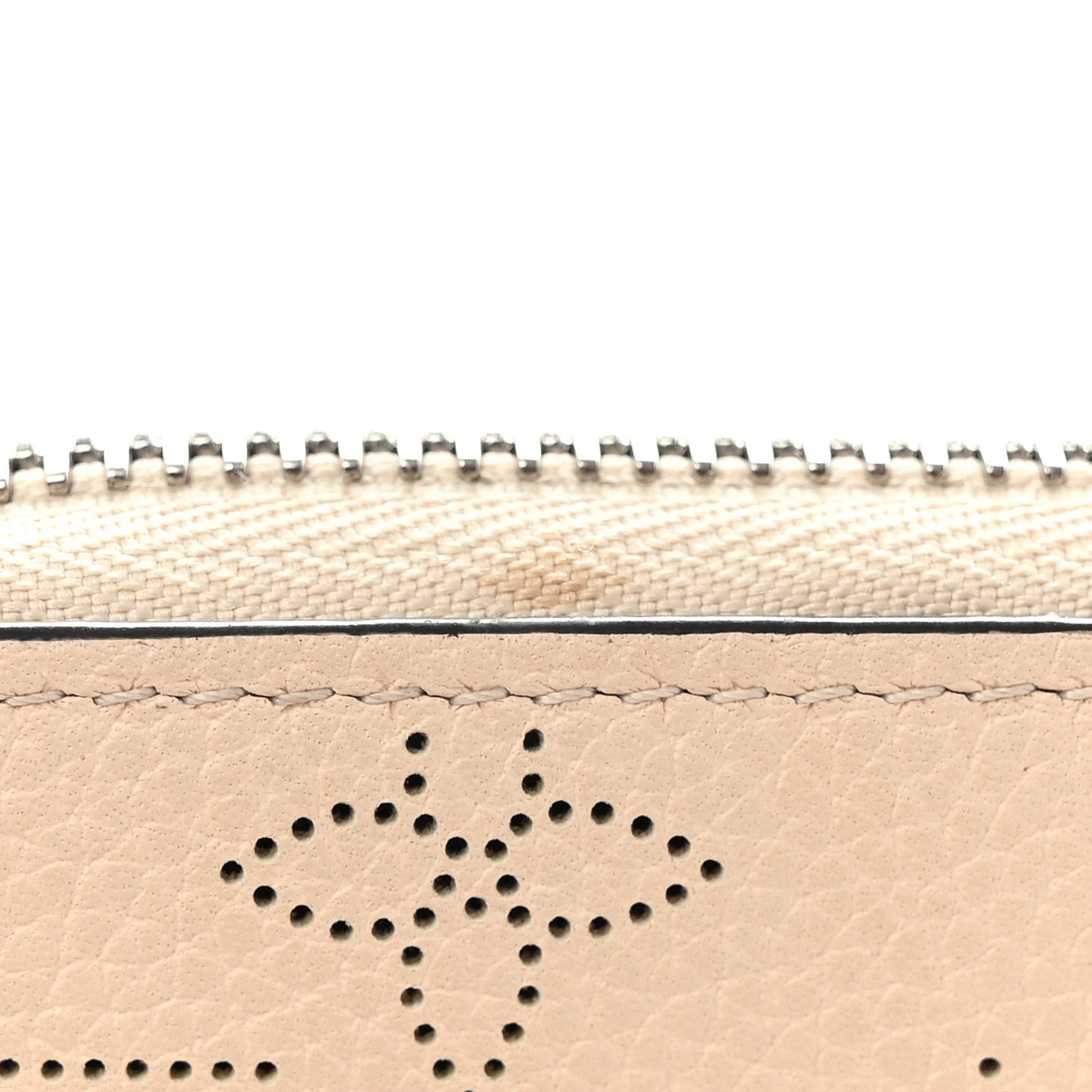 Mahina Zippy Wallet Ivory