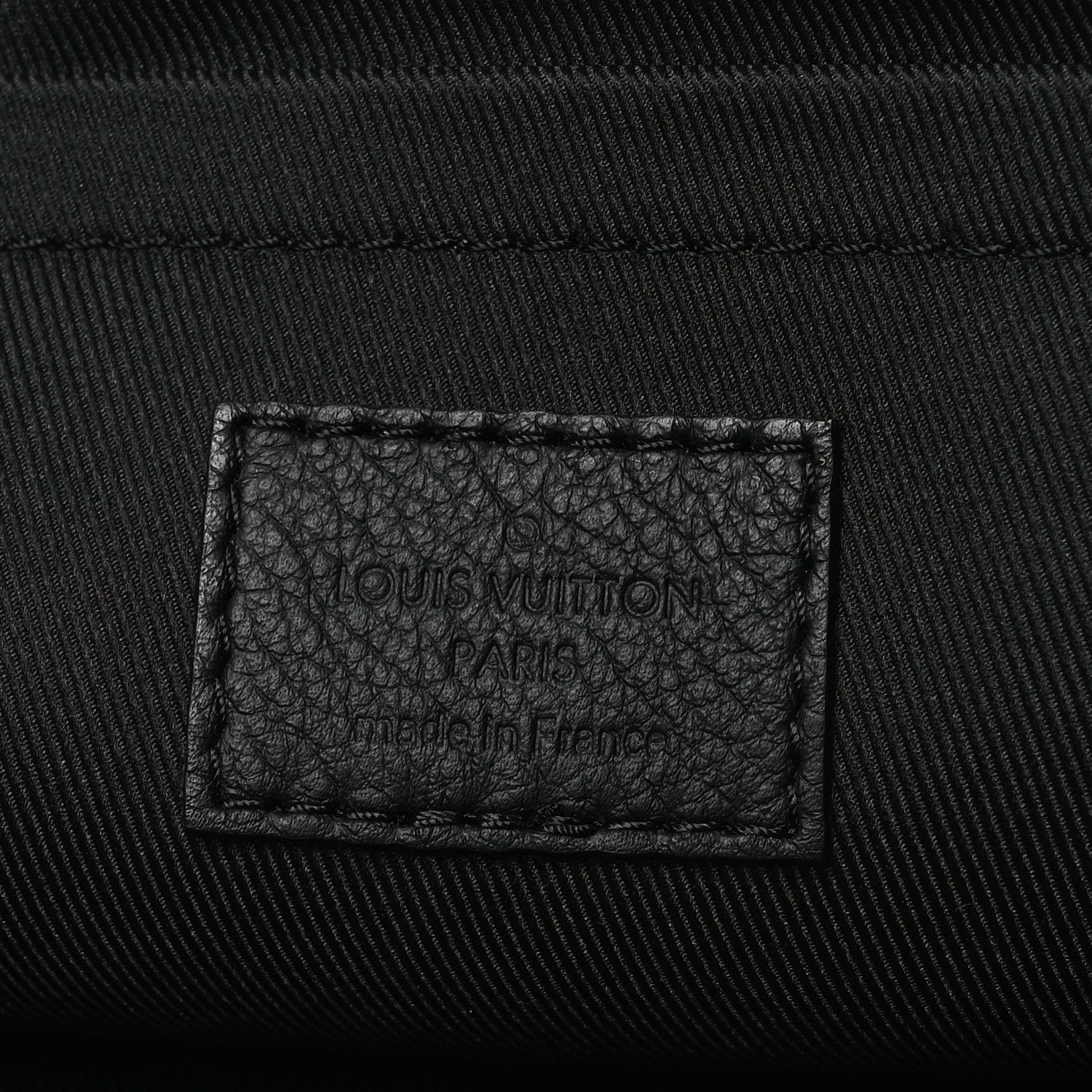 Louis Vuitton Shadow Calfskin Monogram Pochette Voyage Souple Black 6 of 9