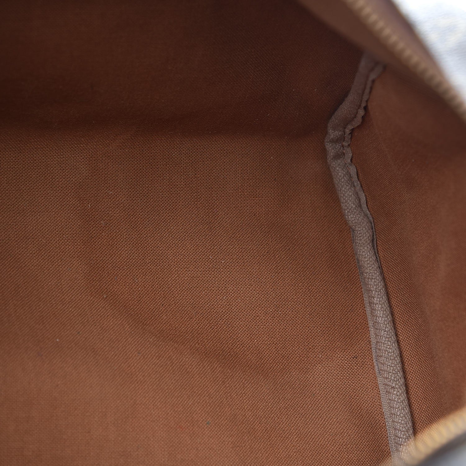 Louis Vuitton Monogram Speedy 40 9 of 15