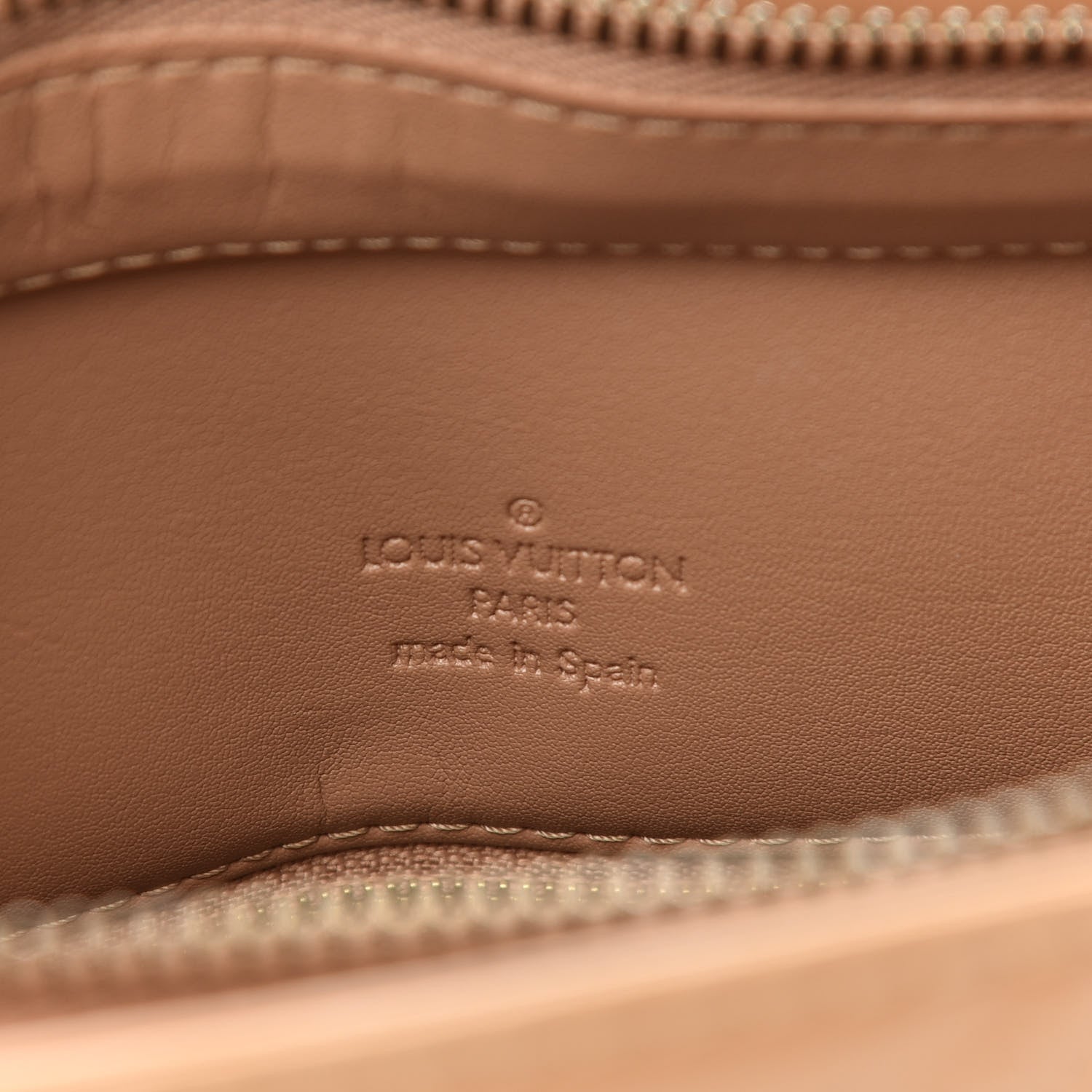 Louis Vuitton Vernis Houston Beige 6 of 9