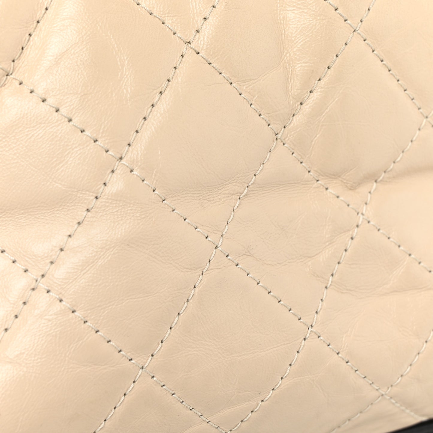 Aged Calfskin Quilted Medium Gabrielle Hobo Beige Black