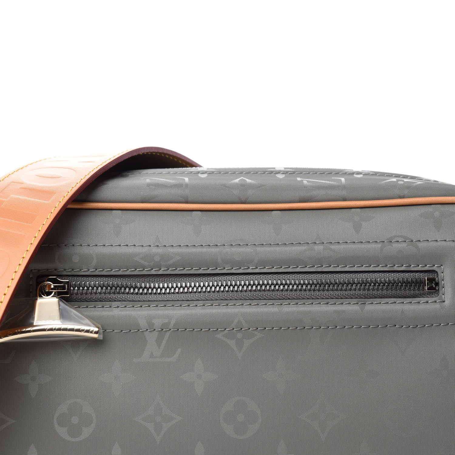 Louis Vuitton Monogram Titanium Camera Bag 10 of 11