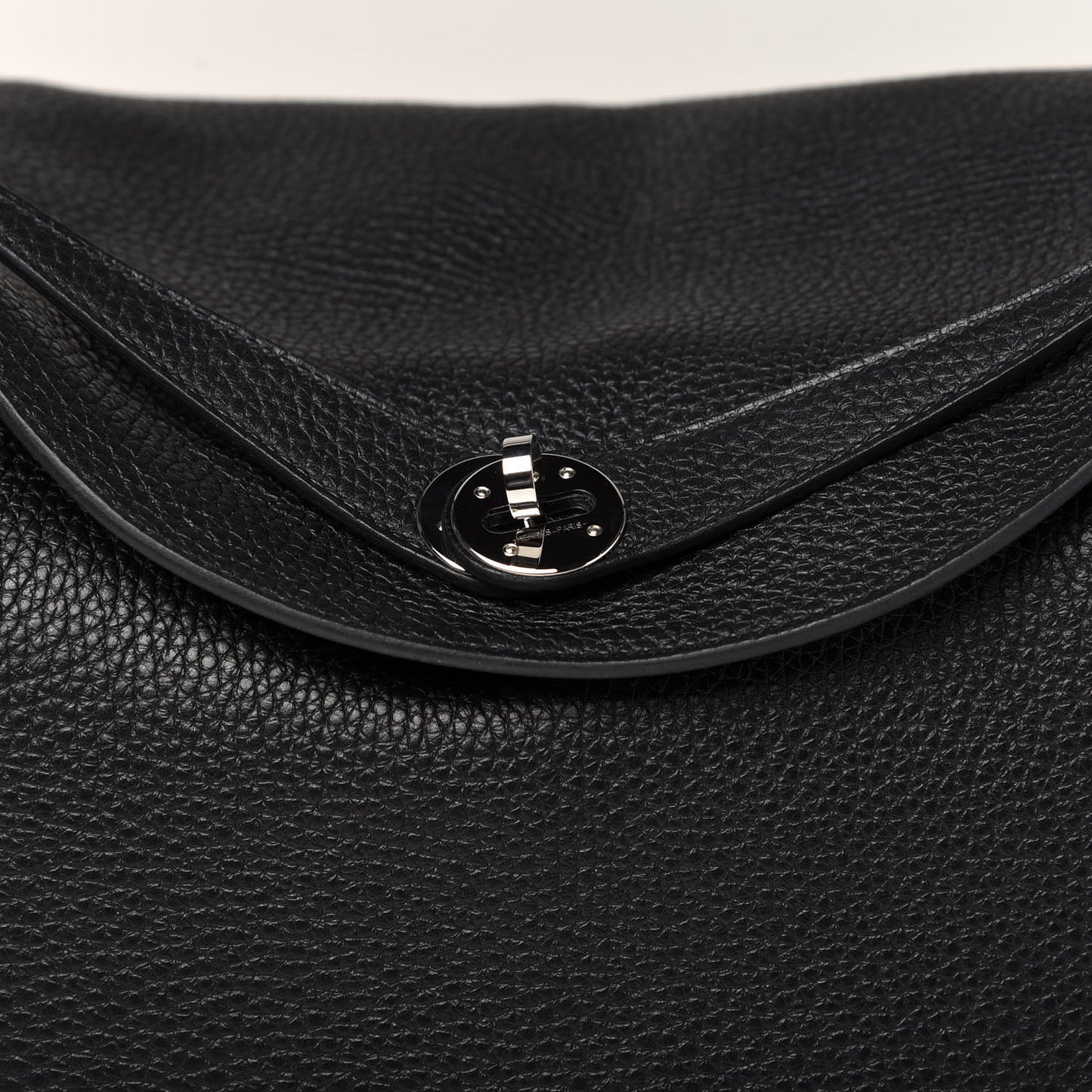 Taurillon Clemence Lindy 30 Black