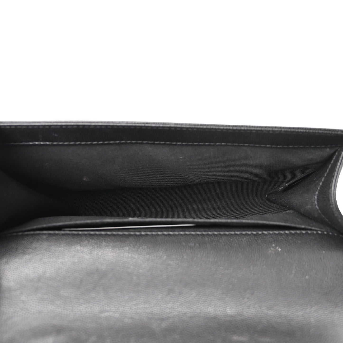 Caviar Quilted Medium Boy Flap Black