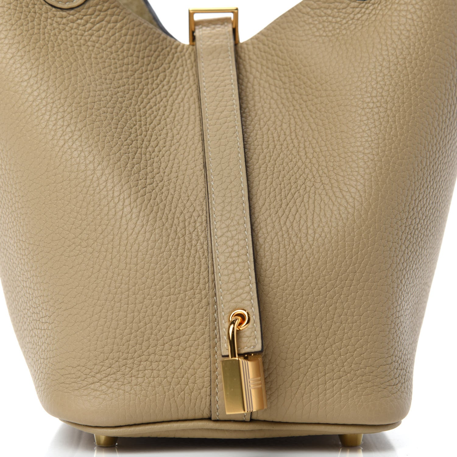 Hermes Taurillon Clemence Picotin Lock 18 PM Trench 10 of 11