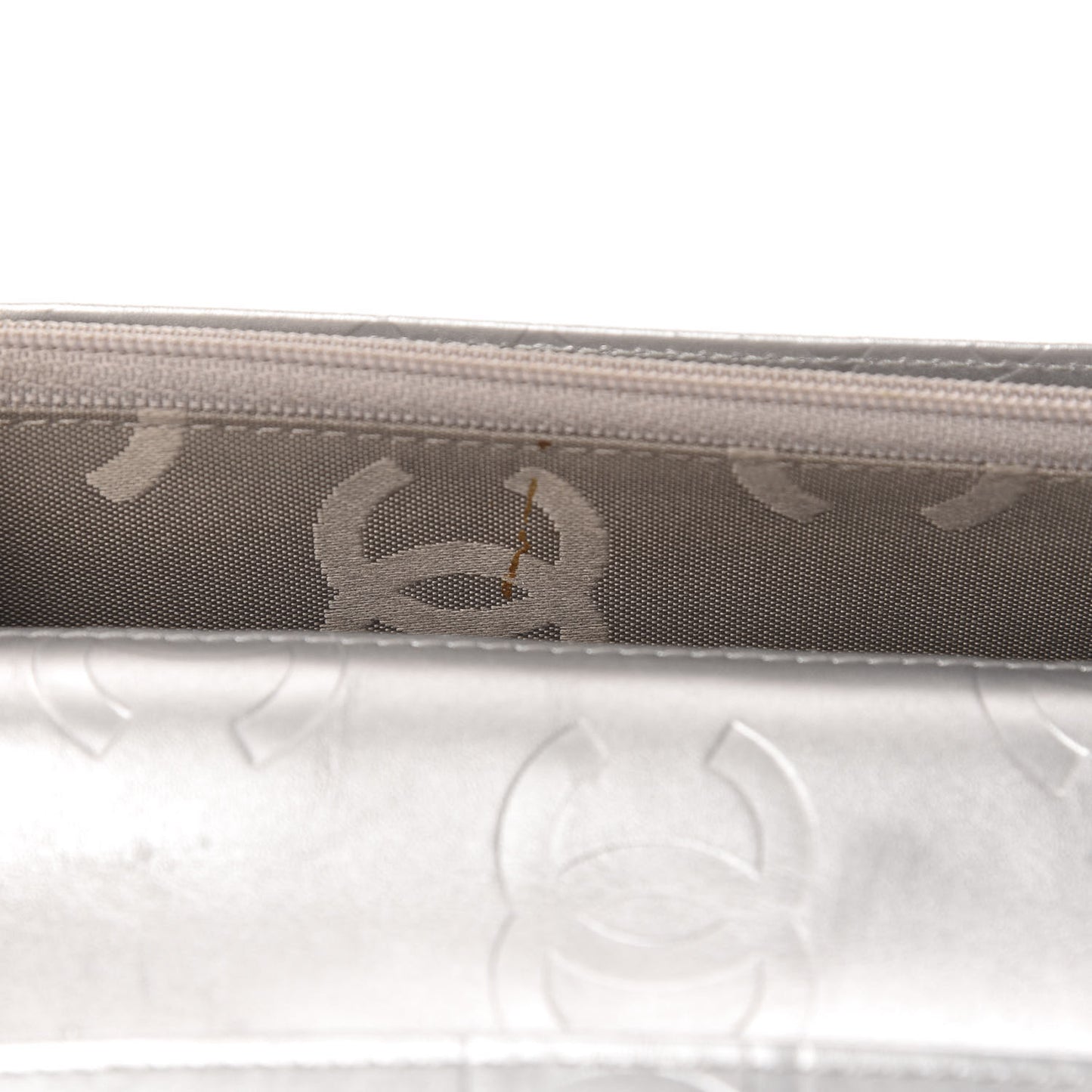 Calfskin Quilted Cambon Yen Wallet Black Silver